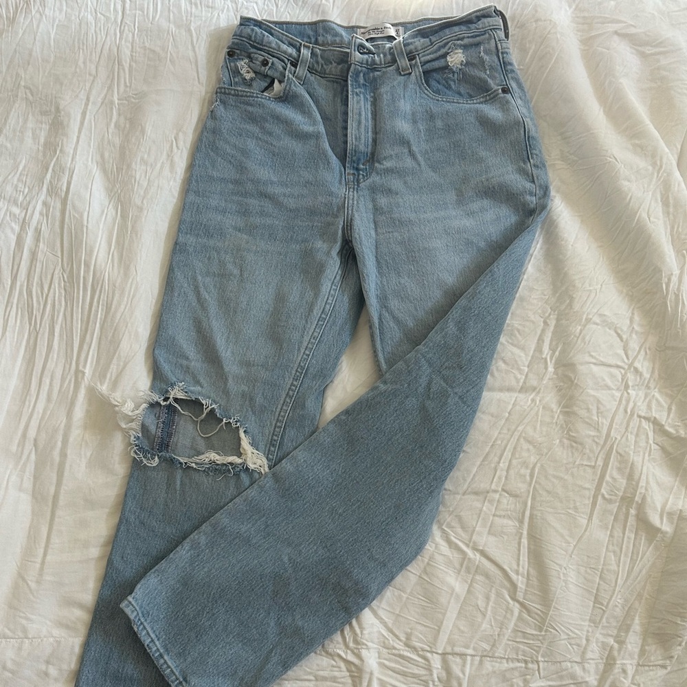 Abercrombie & Fitch Light Blue Distressed Straight Leg Jeans